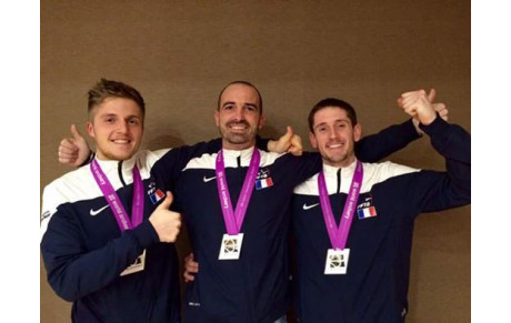 L'argent mondial pour les bleus